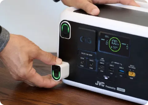 充電ケーブルを使用しなくてもモバイルバッテリーを充電できる