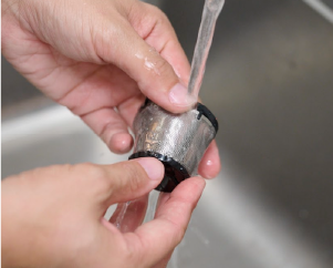 ダストカップフィルターHEPAフィルターは水洗いOK