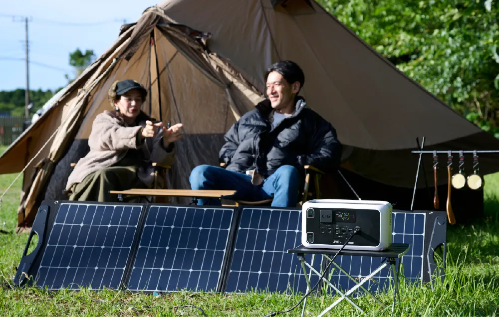 ソーラーパネルからスマートフォン等へ直接給電