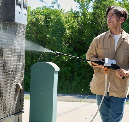 コードレス高圧洗浄機