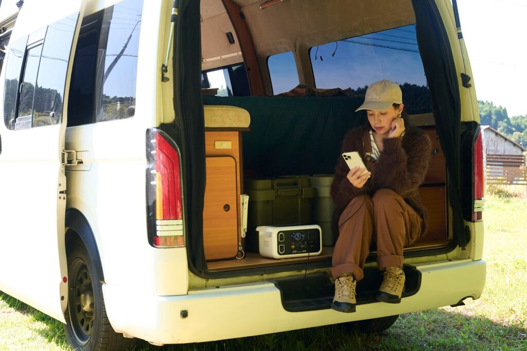 シガーソケット対応ポータブル電源が変える、新しいカーライフ