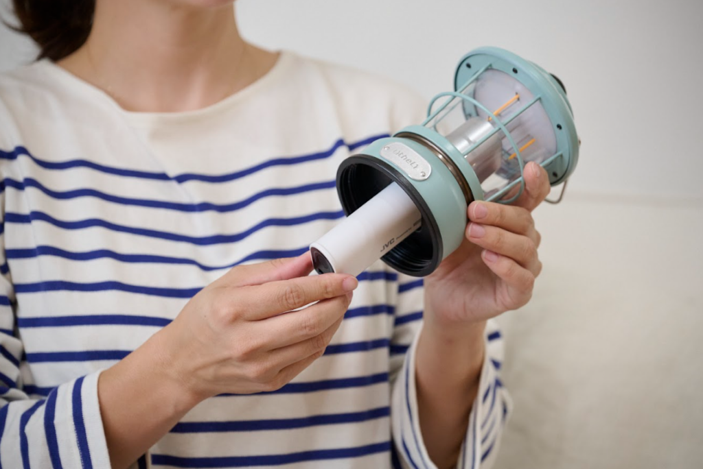 普段使いが、いざというときの安心に。モバイルバッテリーが電源になる